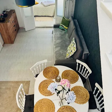 Apartment Big Near The Sea *