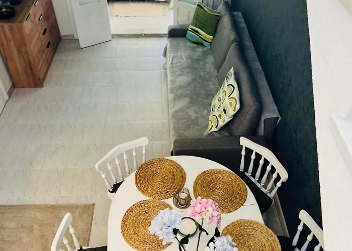 Apartment Big Near The Sea *